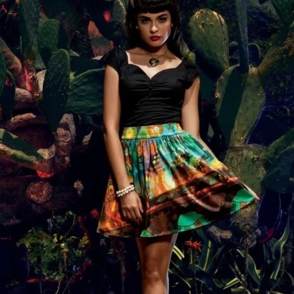 HOT TOPIC Book of Life Skirt Dia de los Muertos Day of the Dead Size Medium - Picture 10 of 10